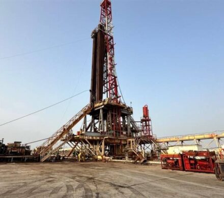 بنزین ۵۰۰۰ تومانی هفته آینده می‌آید؟ – تابناکبنزین ۵۰۰۰ تومانی در راه است؛ هفته آینده نهایی می‌شود؟