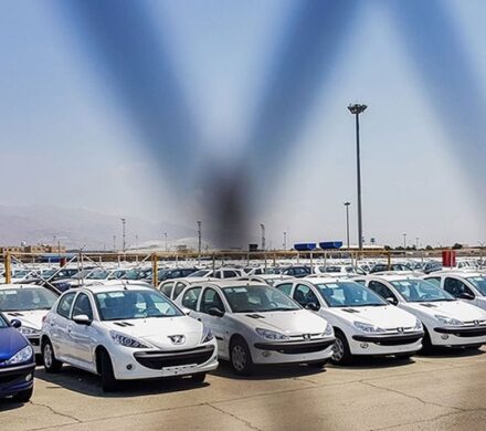 قیمت خودرو امروز ۱۱ آذر +جدول – تابناکقیمت خودرو امروز ۱۱ آذر ۱۴۰۲ به همراه جدول کامل قیمت‌ها